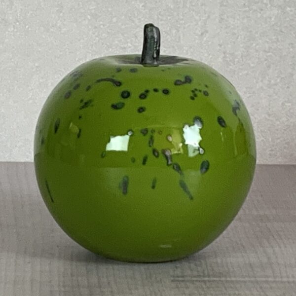 Manzana 13 cm.
